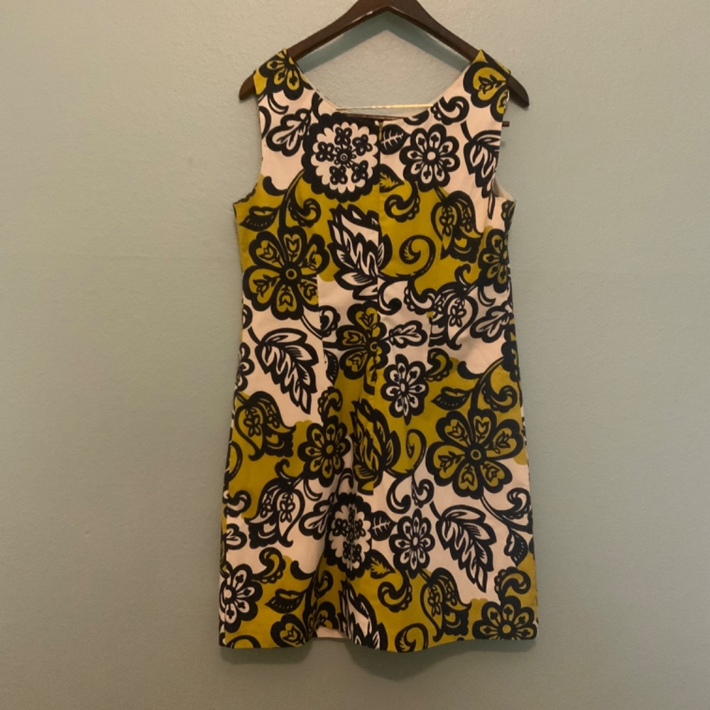 Dress - Picture 4 of 6